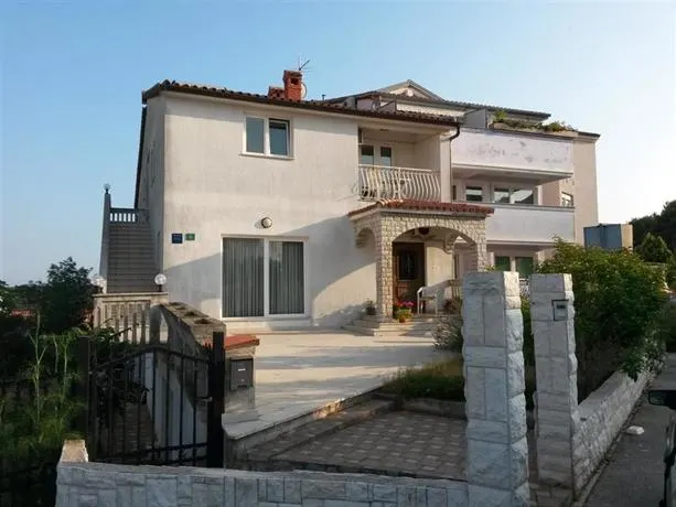 Apartments Mamic - Image 1