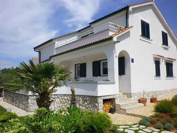 Apartments Marinovic - Image 1