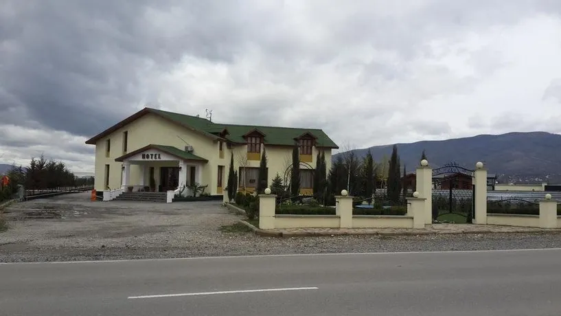 Hotel Emocia - Image 1