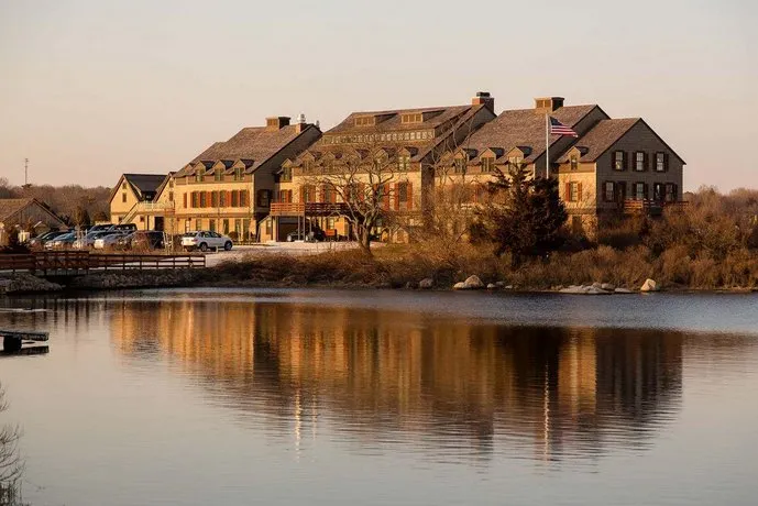 The Weekapaug Inn - Image 1