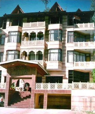 Hotel Victoria Palace - Image 1