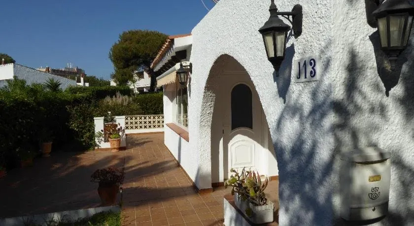 Villa Rosa - Image 1