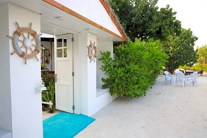 Hevana holidays - Image 1