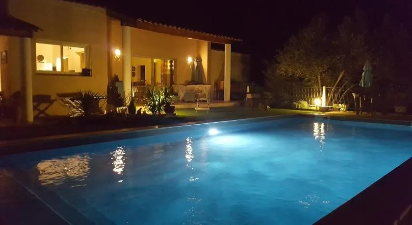 Villa La Croisette - Image 1