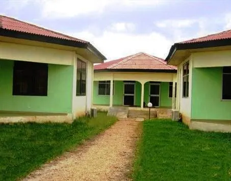 Abuesi Beach Resort - Image 1