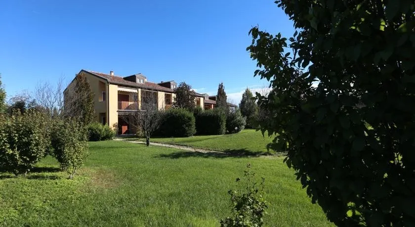 Villaggio Albergo Experia - Image 1