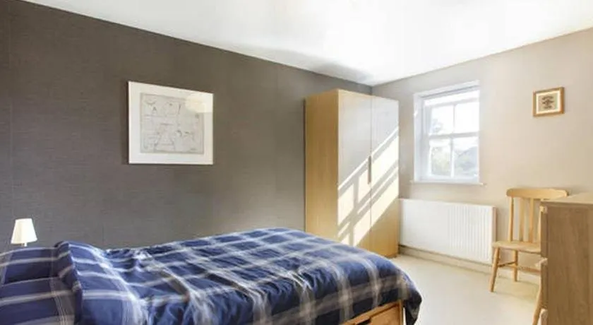 D&E Homestay - Image 1