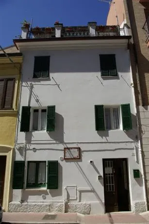 Casa Dei Gerani - Image 1