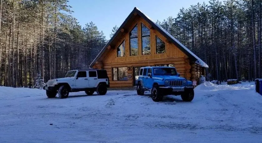 Chalet Avenue du Lac-a-la-Perchaude - Image 1
