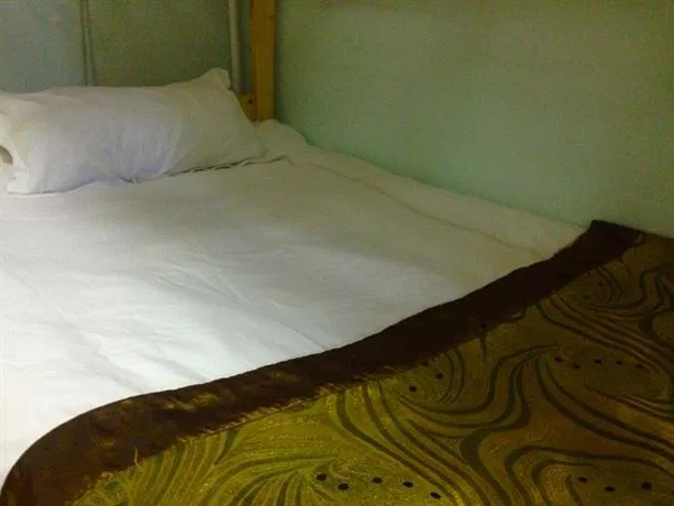 Jinan Nest International Youth Hostel Honglou - Image 1