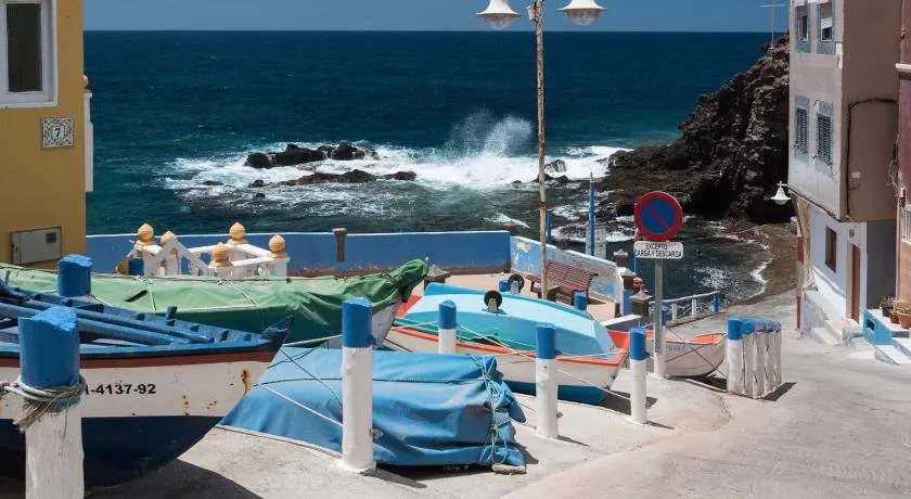 Fronton Whale Apartamentos - Image 1