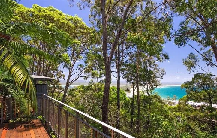 Noosa Apartments - 12 Bayview Road - Image 1