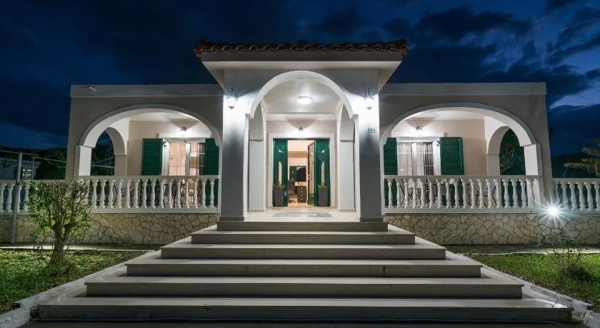 GK Holiday Home - Image 1