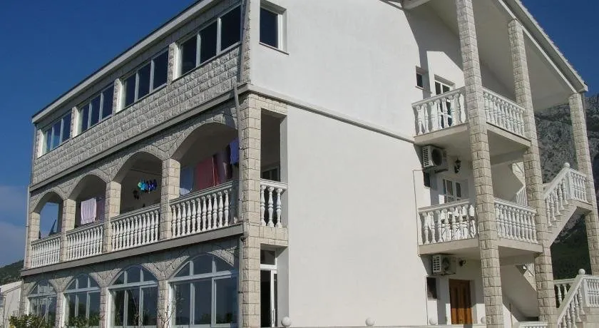 Apartments Dodik - Image 1
