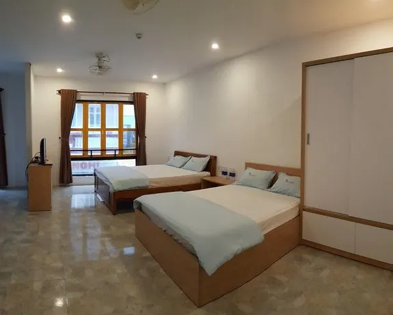 Hello Hostel - Image 1