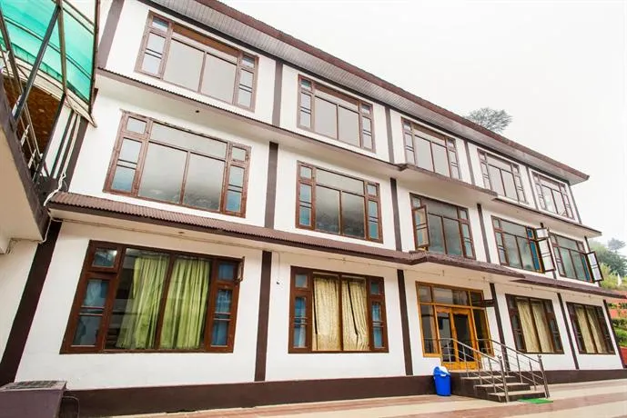 OYO 35560 Hotel Forest View - Image 1