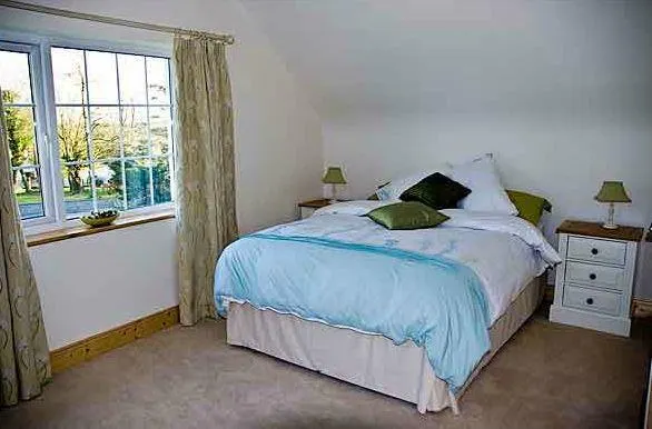 Willoughby House B&B - Image 1