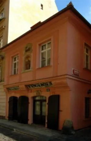 Borsov Pension - Image 1