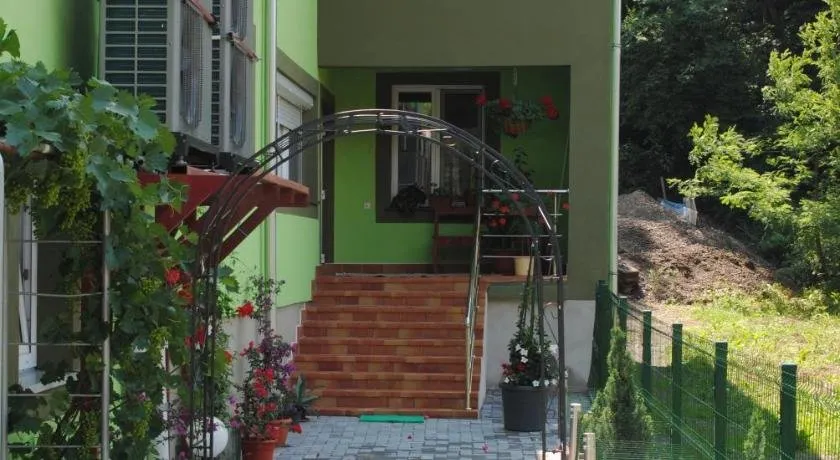Casa Flori De Nuc - Image 1