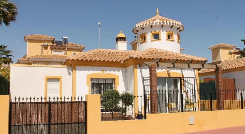 Casa Alegria Mazarron - Image 1