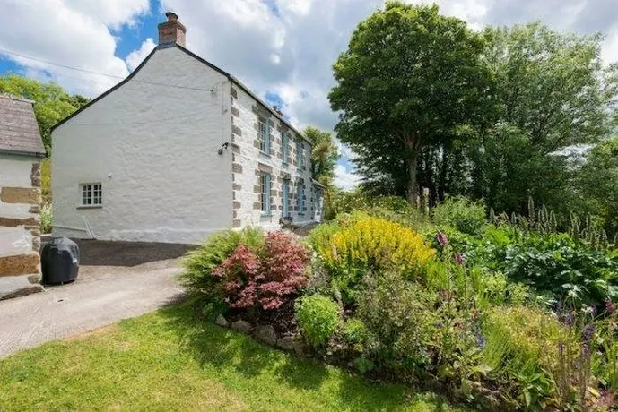Dalgover House - Image 1