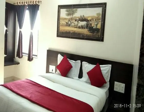 HOTEL GAYATRI(Dwarka Gujarat) - Image 1