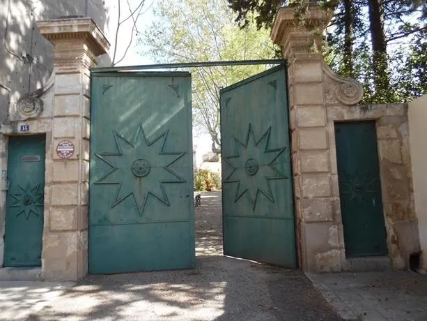 Domaine Des Augustins - Image 1