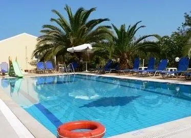 Eleni Family Apartments - Image 1