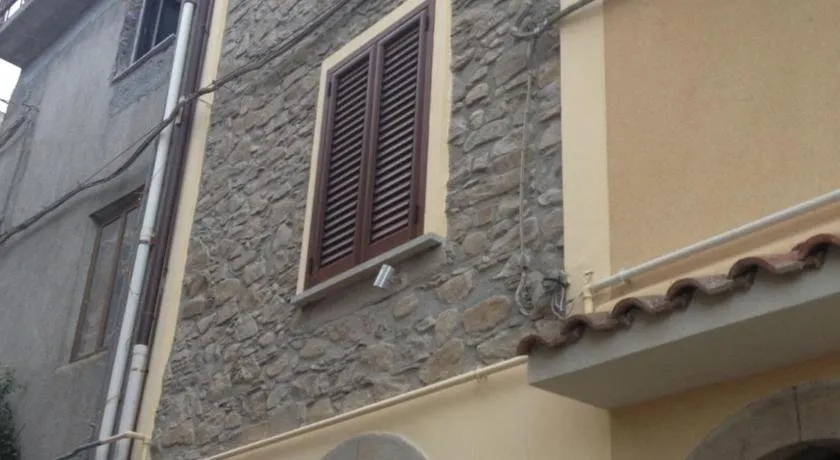 Basico un balcone sul mare - Casa SALITA FOTI -Case vacanza Sicilia&Toscana- - Image 1
