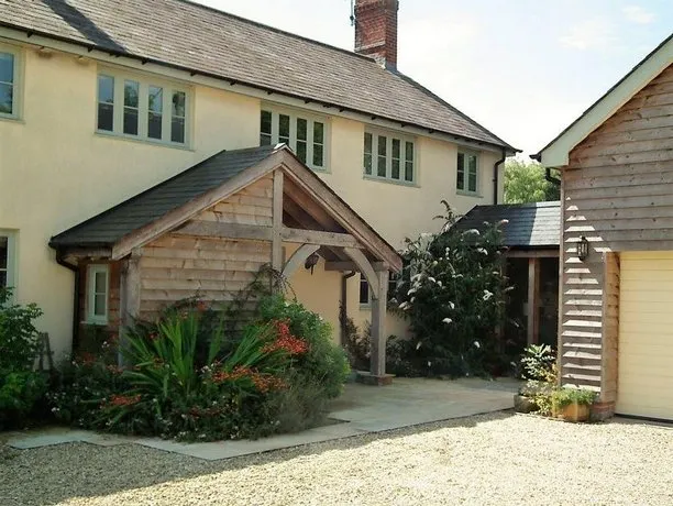 Harepath House - Image 1
