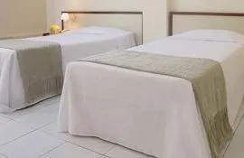 Manos Royal Hotel - Image 1
