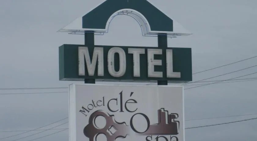 Motel Cle O Spa Inn - Image 1