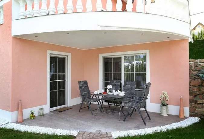 Ferienwohnung Eifel-Mediterran in Schalkenmehren Vulkaneifel - Image 1