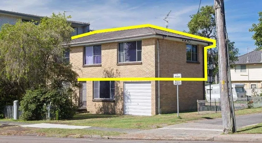 Dalwood', 1/43 Soldiers Point Road - top floor and perfect for small boat parking - Image 1