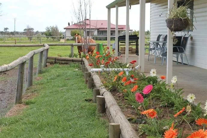 ROSWA PARK FARMSTAY - Image 1