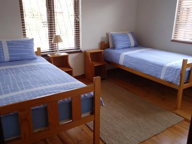 5 Dune Park - Image 1