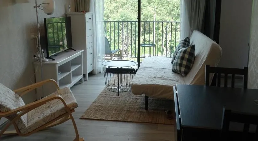 Luxury Condo for 4 - Image 1