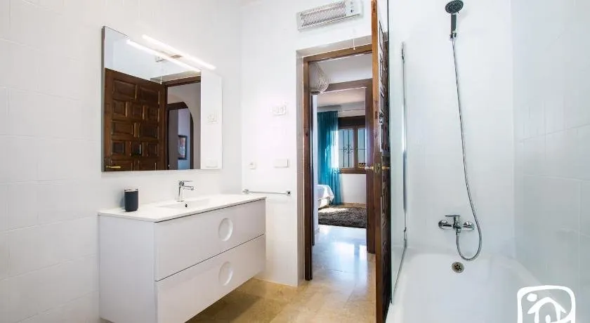 Abahana Villas Blue Cati - Image 1