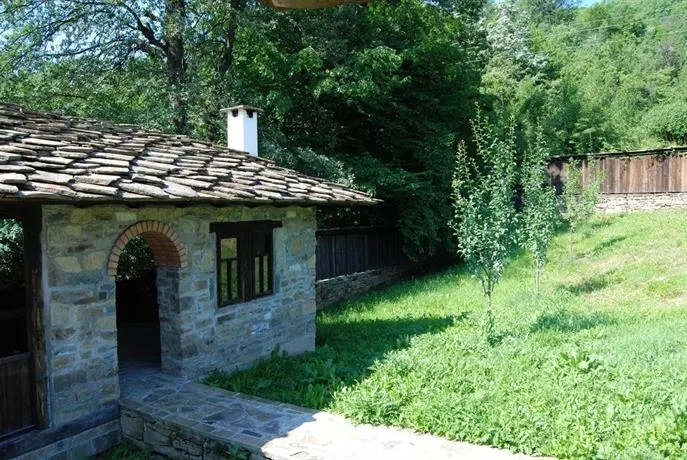 Balkanets Guest House - Image 1