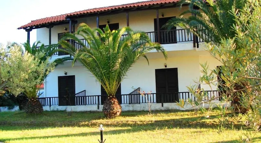 Rooms With View - Image 1