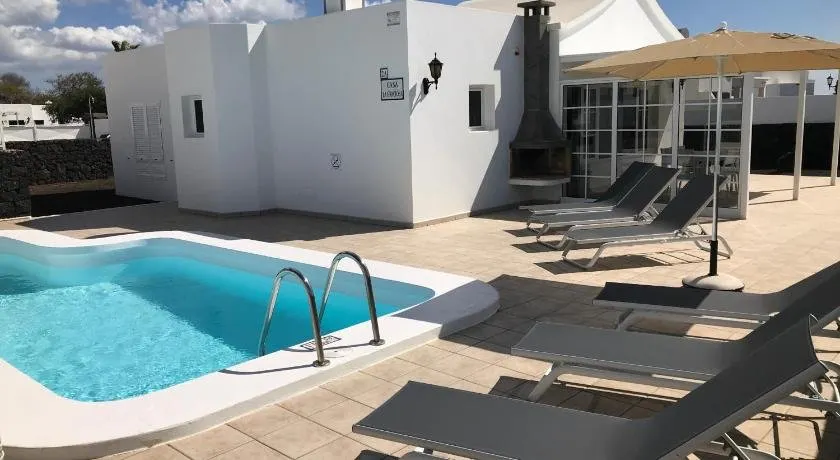 Villas Maribel Pocillos - Image 1