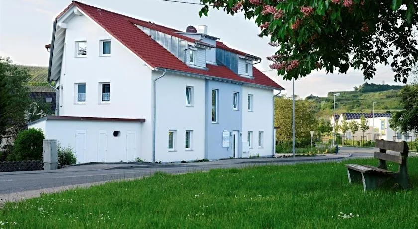 braviscasa GmbH - Image 1