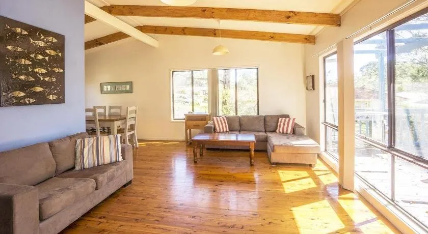 Wallder Cottage - Image 1