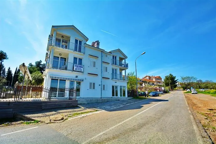 Apartments Marinic2 - Image 1