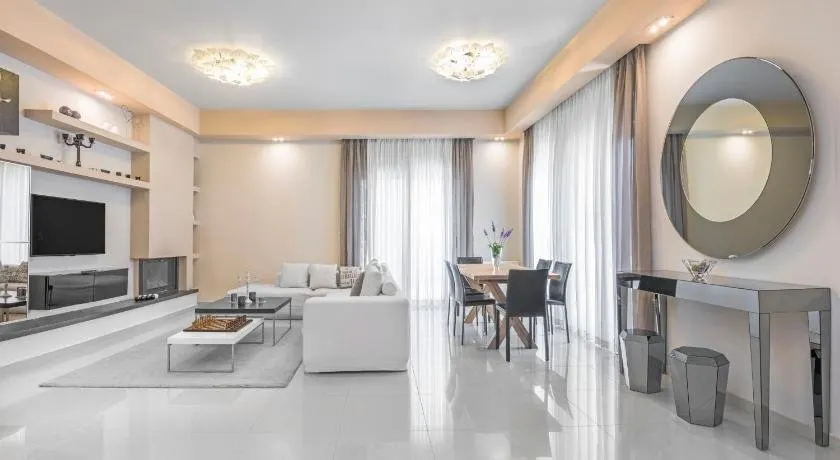 Rainbow Luxurious Villa in Ialysos - Image 1