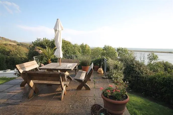 Leycliffe B&B - Image 1