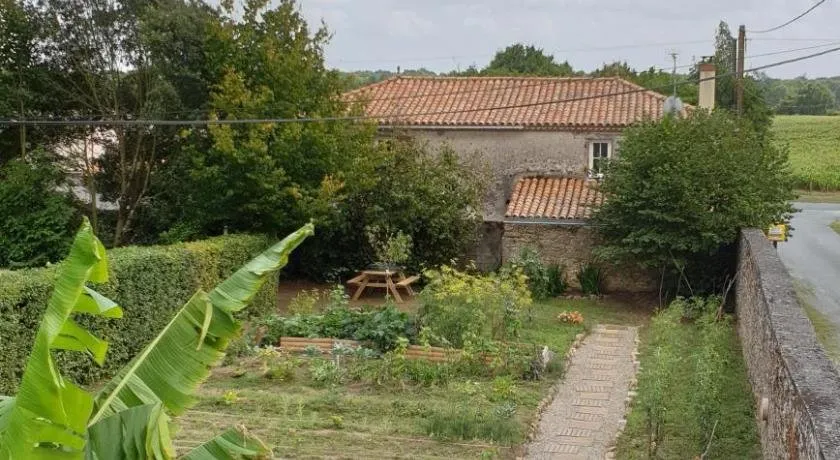 Gite "Au Coin du Feu", avec piscine chauffée - Image 1