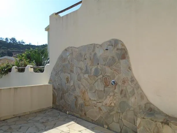 Villetta Sea Dream Eden Rock - Image 1