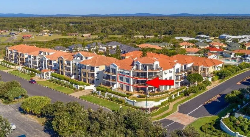 The Sands 7- great views across the ocean - Image 1