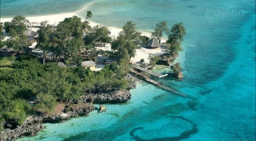 Bawe Island - Image 1